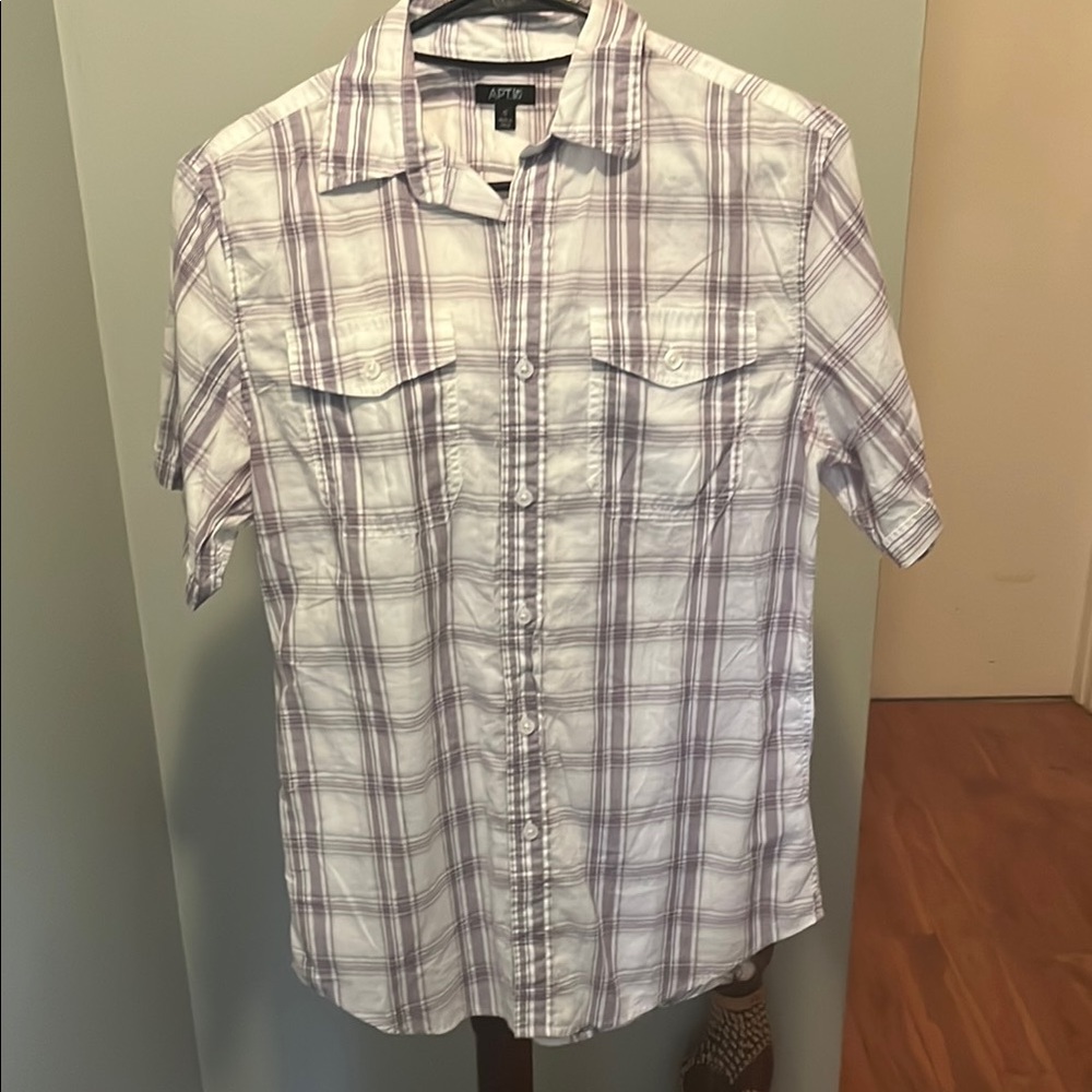 Apt. 9 Purple and White Casual Button Down Shirt